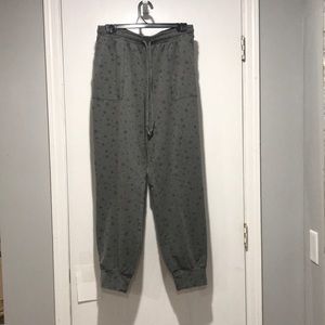Gray stars jogger
